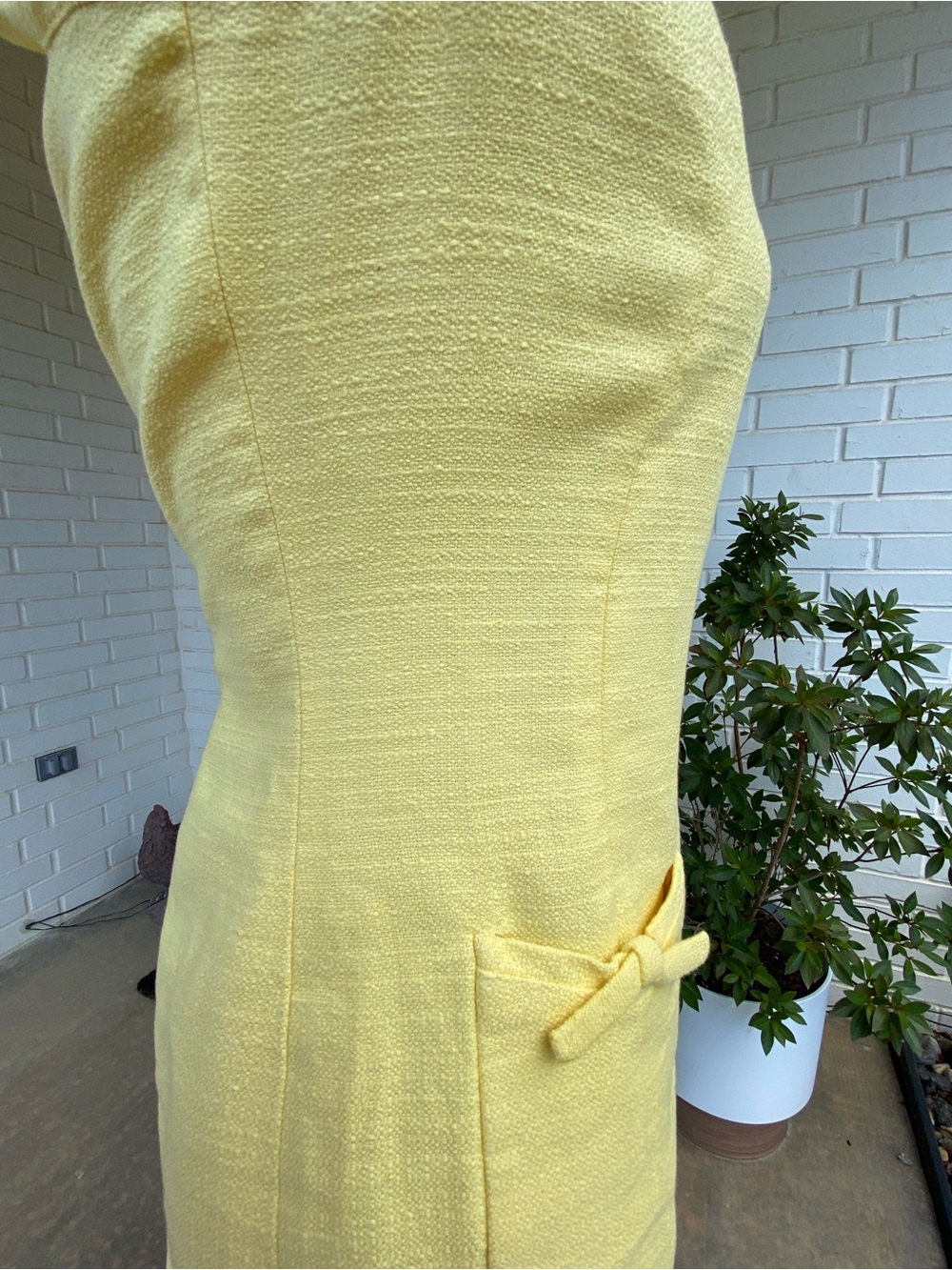 NWT size 12 Talbots Yellow Sleeveless Shift Dress with Patch Pockets and Bows - Picture 7 of 14